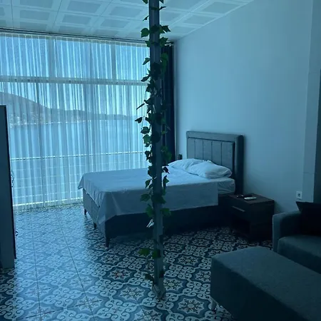 Mavi Yesil Cafe Restaurant Konaklama Plaj Turizm Isletmeleri Semesteranläggning (resort)